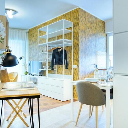 Caseospitali - Casa Mary Lou, Romantico Monolocale Ristrutturato Panoramico Милан Экстерьер фото